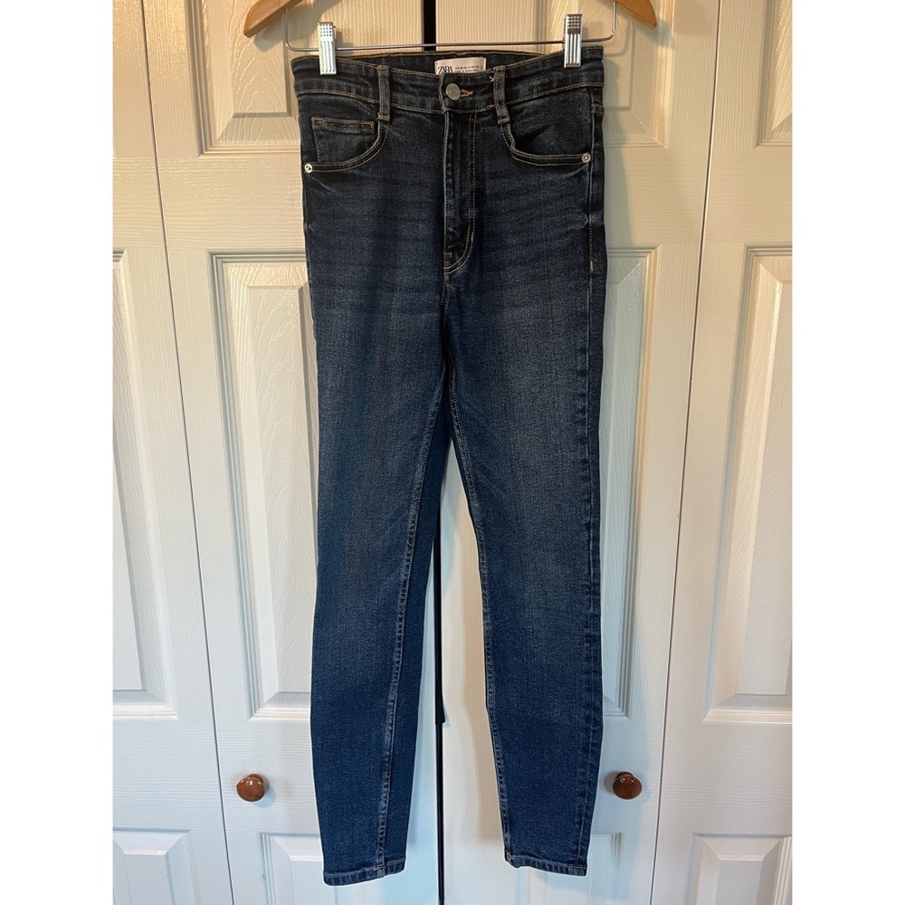 Zara hi-rise jeans